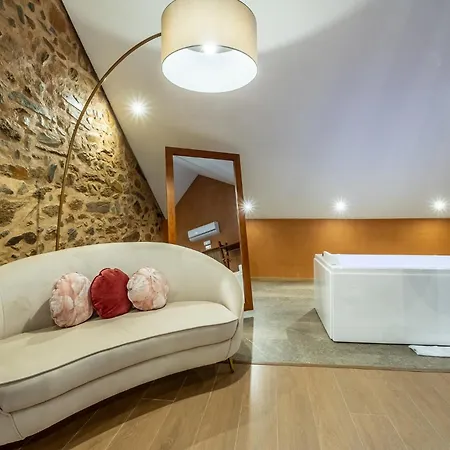 Cherry Sculpture Casa rural *