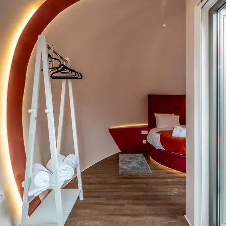 Cherry Sculpture Casa rural *